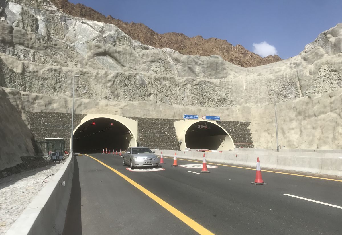 1399-new-sharjah-khorfakkan-road-img5.jpg